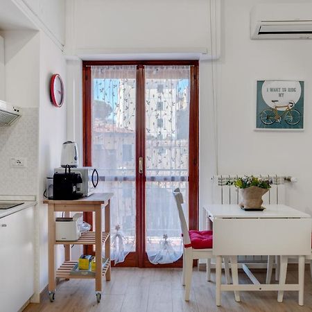 Walking Distance From San Pietro Apartment Ngoại thất bức ảnh